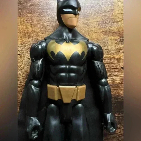 2016 DC Comics by Mattel | Justice League Stealth Shot Batman action figure. - Picture 9 of 11